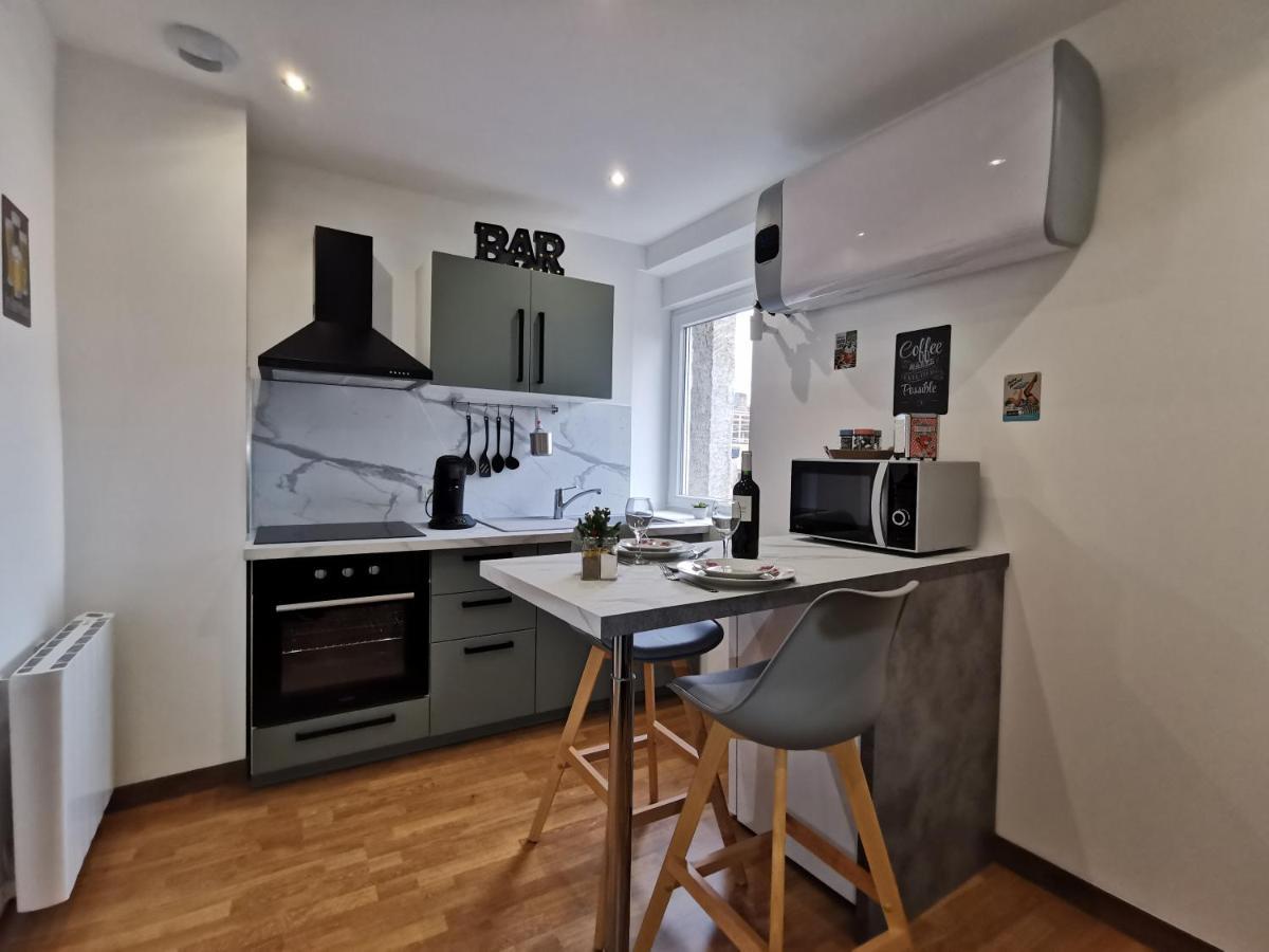 Cosy Room - Centre Ville - 2 Pers Sarreguemines Bagian luar foto